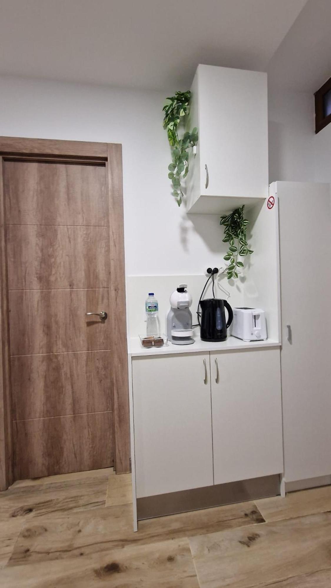 Almendrales Apartment Madrid Ngoại thất bức ảnh