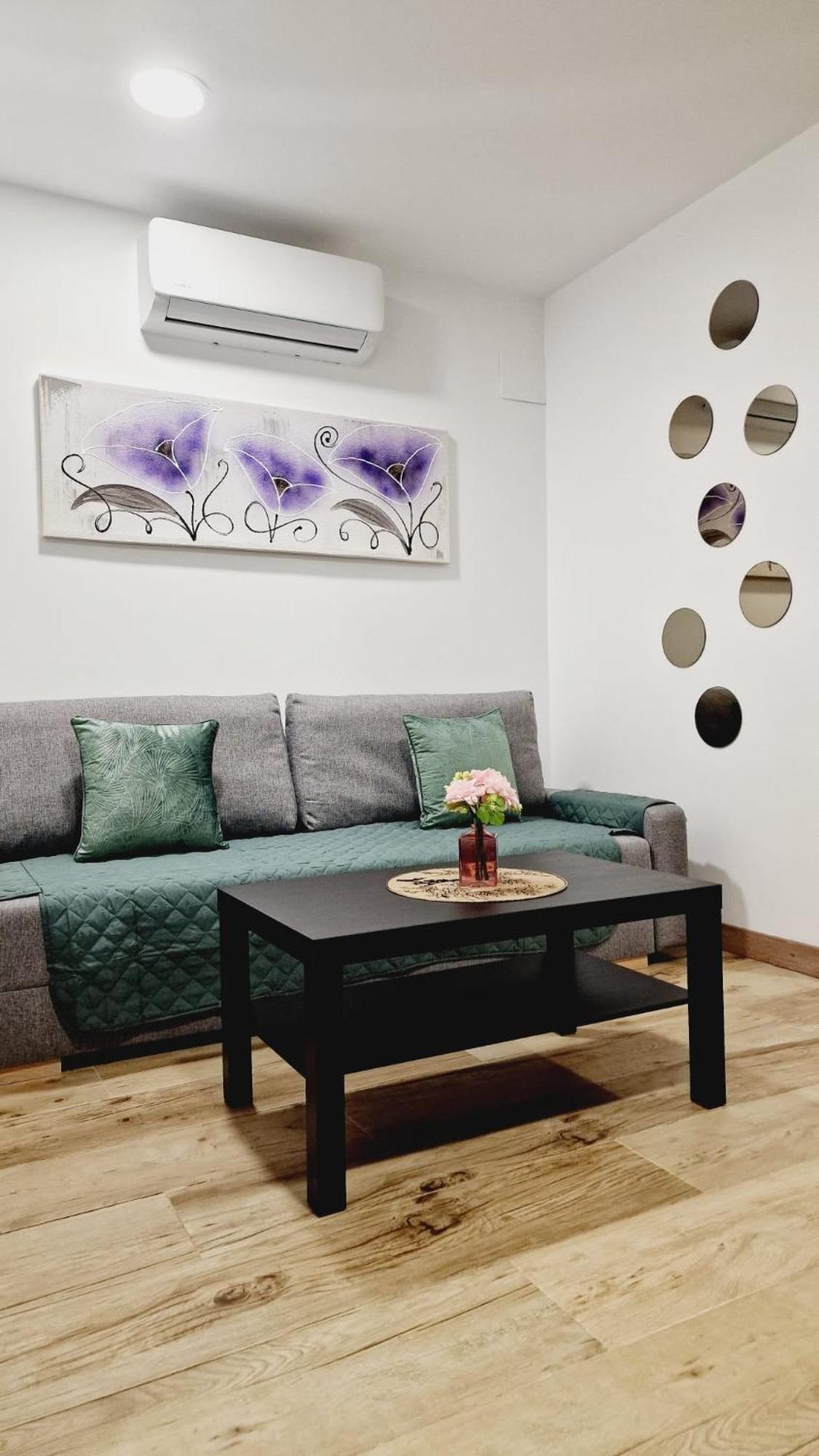 Almendrales Apartment Madrid Ngoại thất bức ảnh