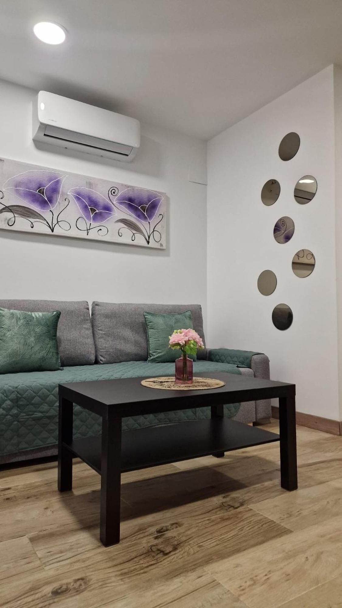 Almendrales Apartment Madrid Ngoại thất bức ảnh